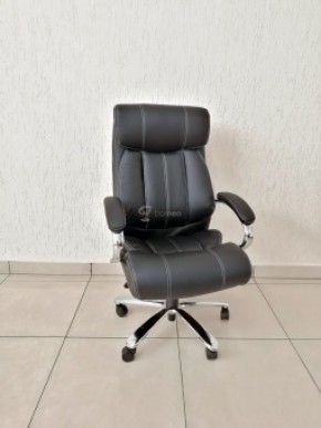 Кресло Barneo K-303 для руководителя (черная экокожа) в Заречном - zarechnyy.mebel-74.com | фото